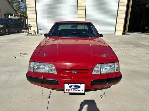 1989 Ford Mustang Coupe 2D