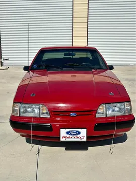 1989 Ford Mustang Coupe 2D