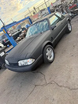 1989 Ford Mustang Coupe 2D