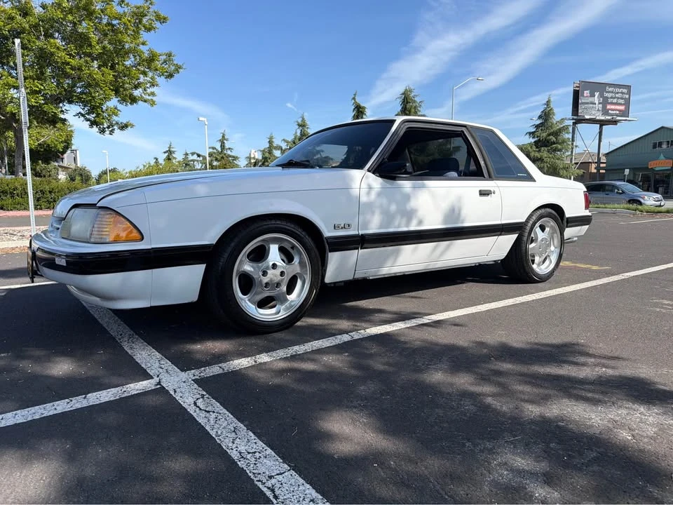 1989 Ford Mustang 3rd Gen - Image 3 of 9