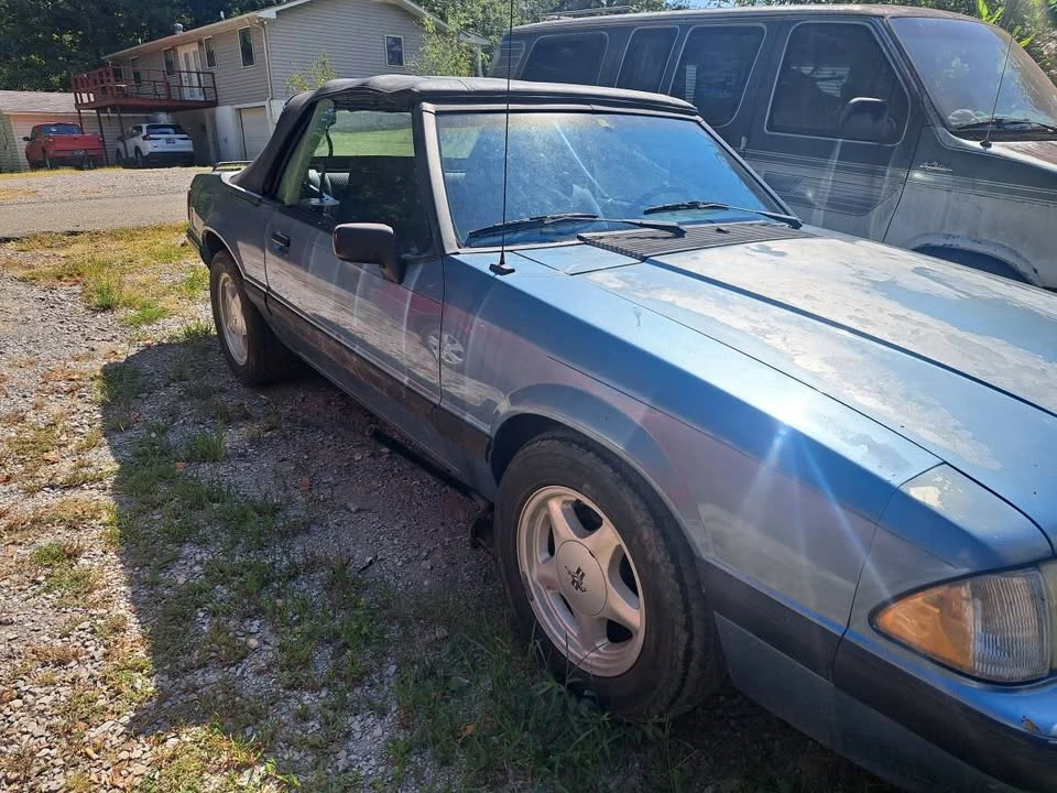 1989 Ford Mustang 3rd Gen - Image 9 of 12