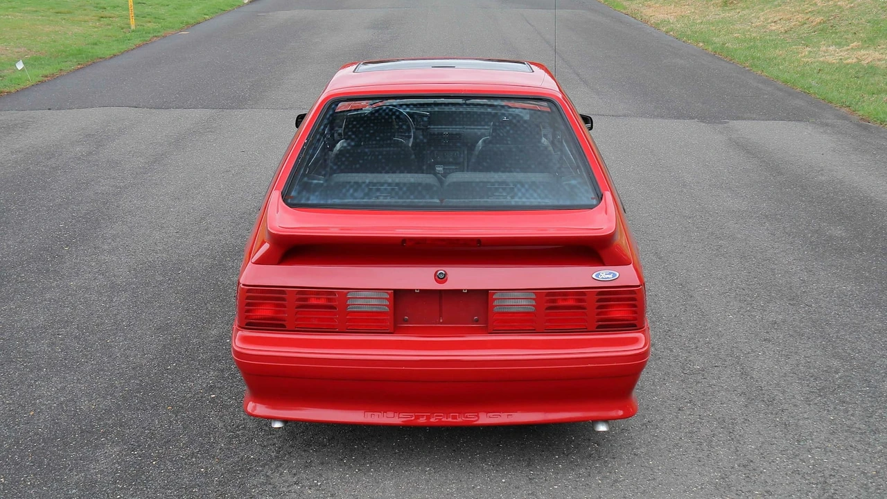 1989 Ford Mustang GT 3rd Gen - Image 20 of 30
