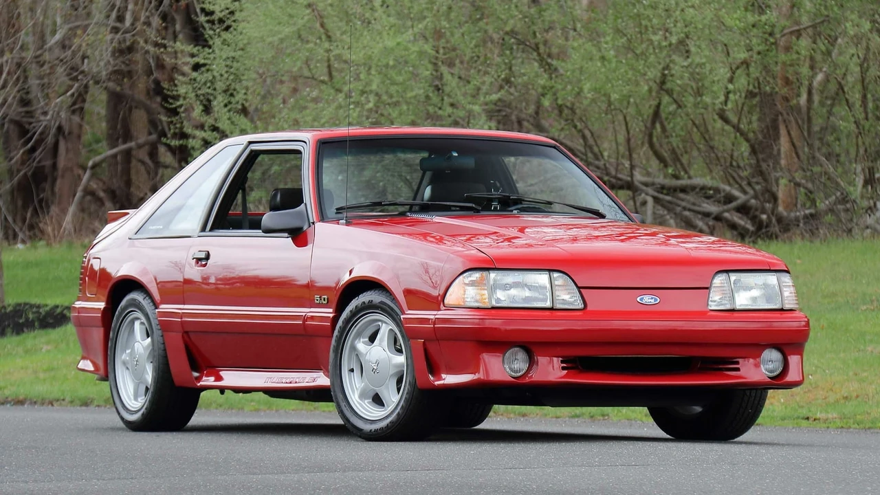 1989 Ford Mustang GT 3rd Gen - Image 26 of 30