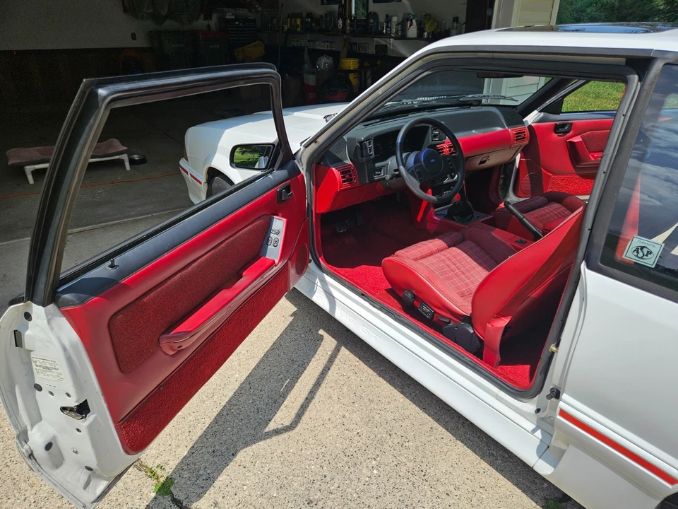 1989 Ford Mustang GT 3rd Gen - Image 13 of 31