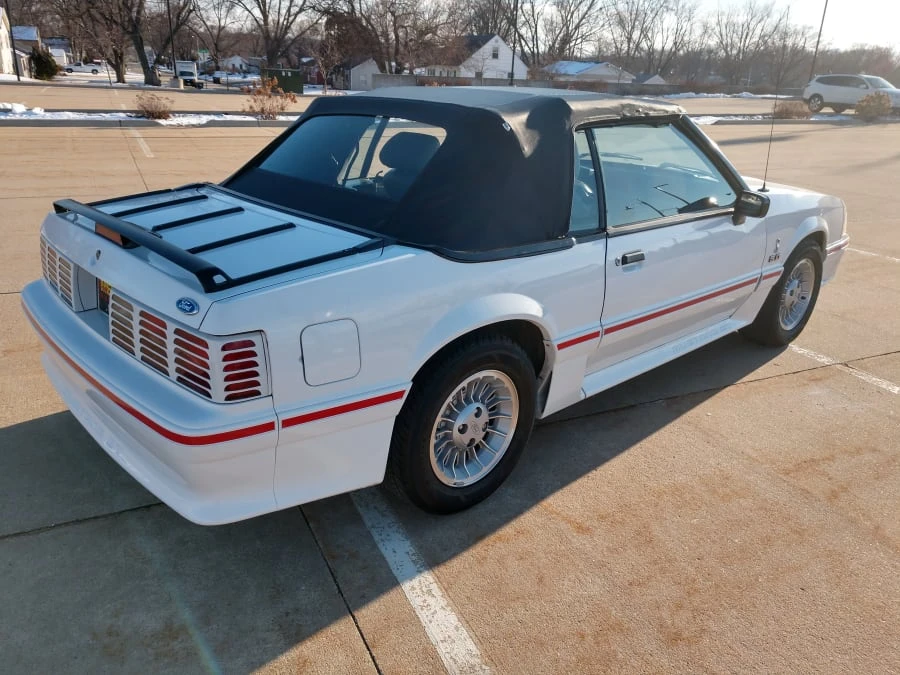 1989 Ford Mustang GT 3rd Gen - Image 9 of 12