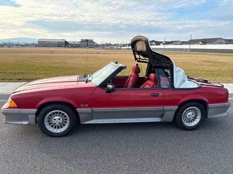 1989 Ford Mustang GT