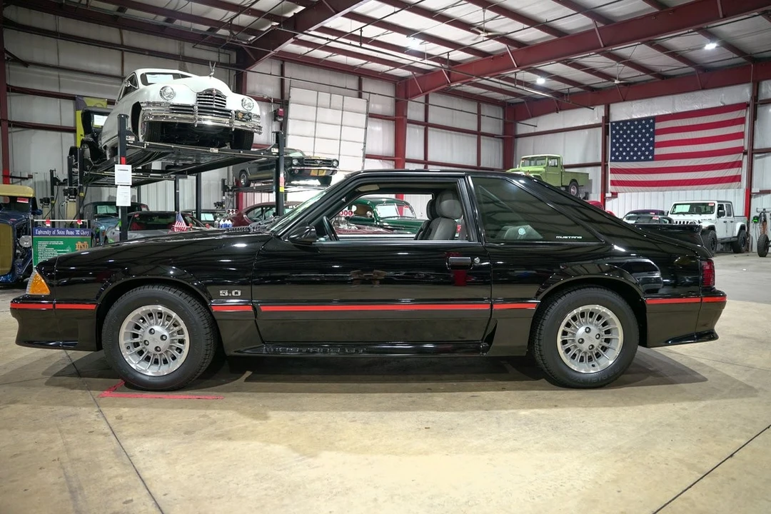 1989 Ford Mustang GT 3rd Gen - Image 4 of 12