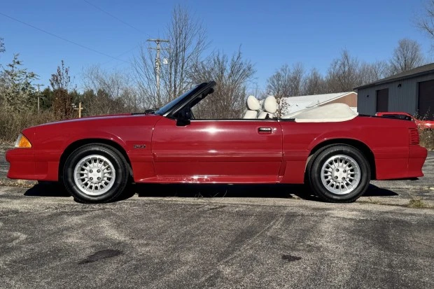 1989 Ford Mustang GT 3rd Gen - Image 3 of 8
