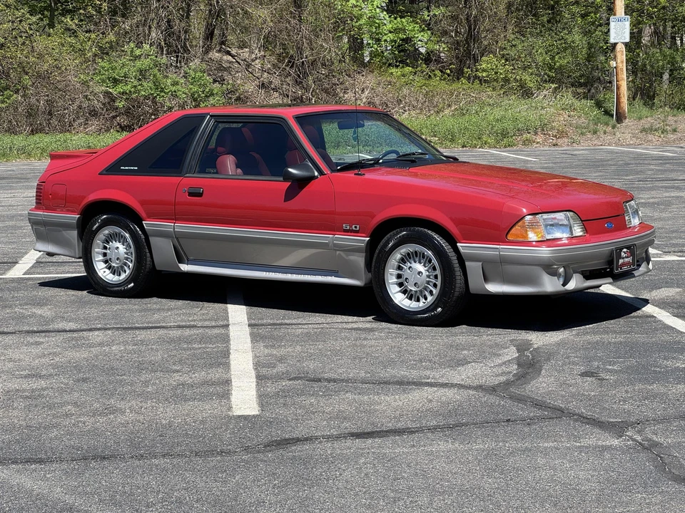 1989 Ford Mustang GT 3rd Gen - Image 16 of 31