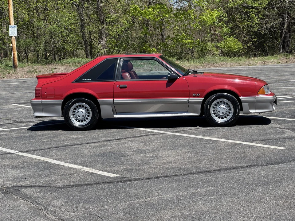 1989 Ford Mustang GT 3rd Gen - Image 14 of 31