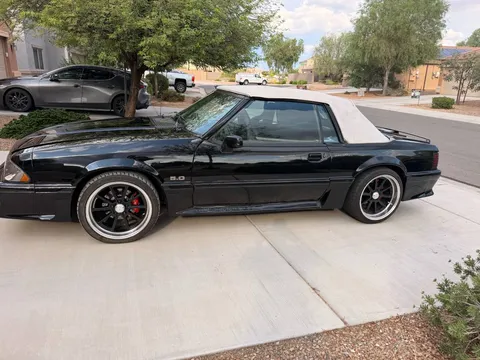 1989 Ford Mustang GT 5.0 Convertible