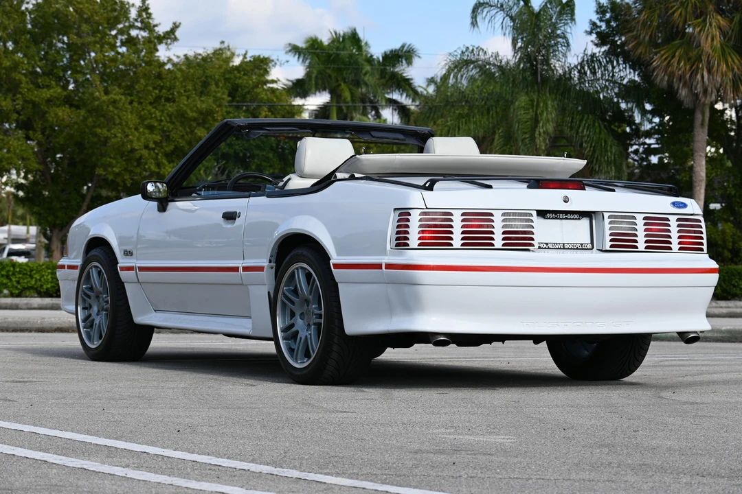1989 Ford Mustang GT 3rd Gen - Image 8 of 31