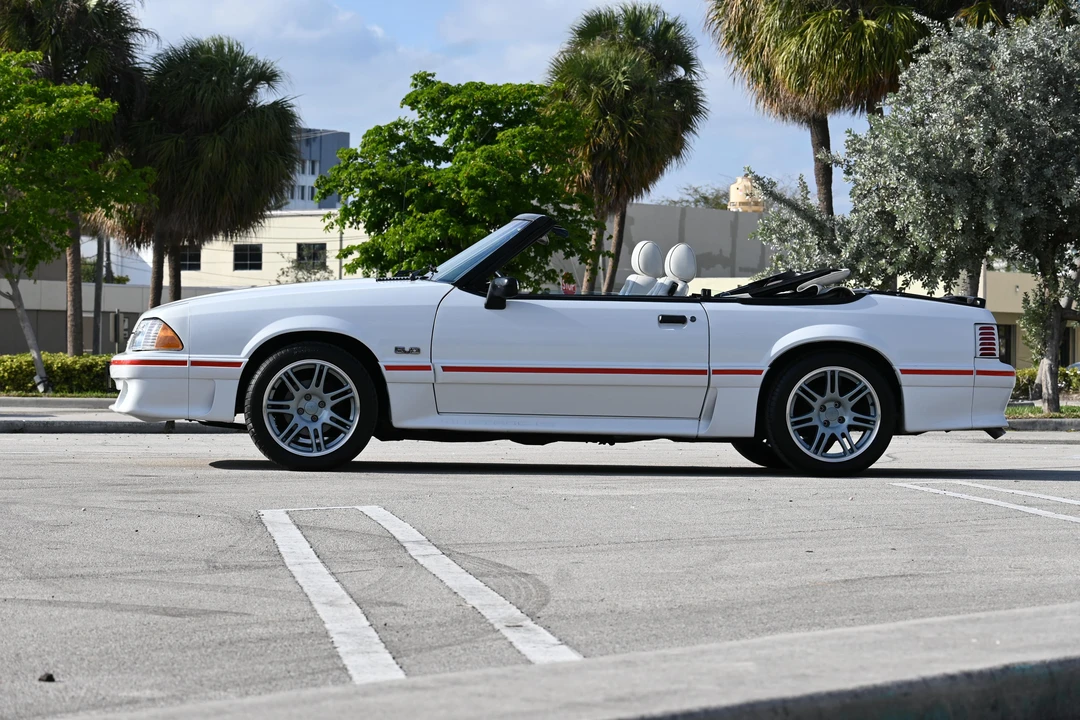 1989 Ford Mustang GT 3rd Gen - Image 7 of 31