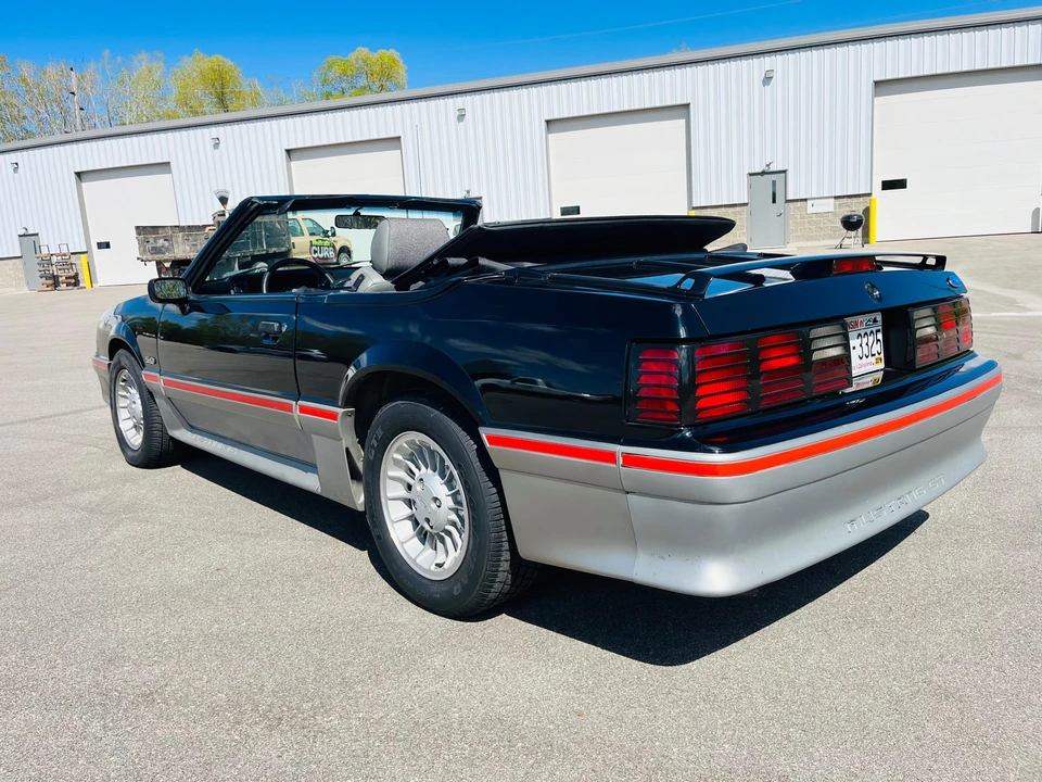 1989 Ford Mustang GT 3rd Gen - Image 12 of 31
