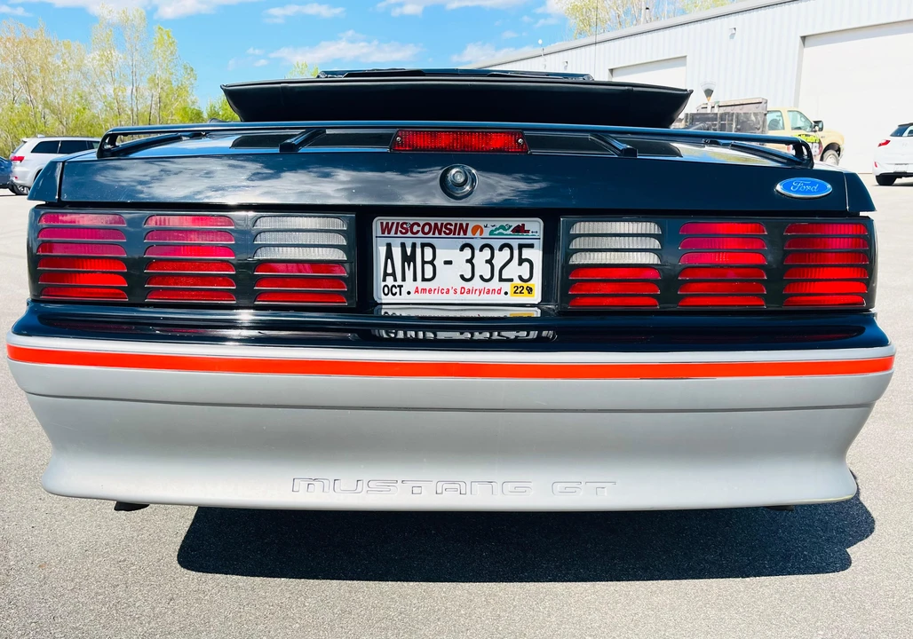 1989 Ford Mustang GT 3rd Gen - Image 14 of 31