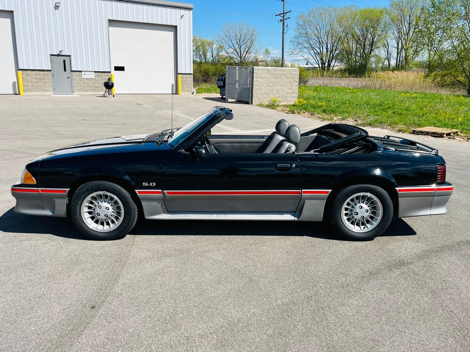 1989 Ford Mustang GT 3rd Gen - Image 10 of 31