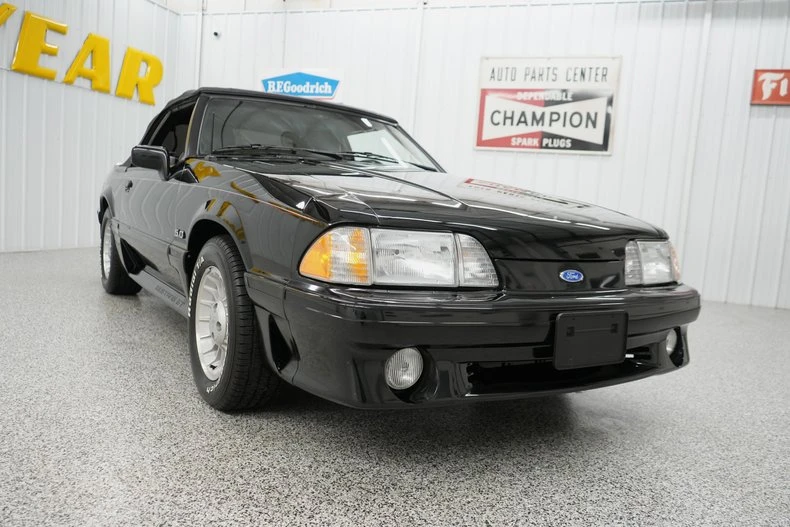 1989 Ford Mustang GT 3rd Gen - Image 23 of 31