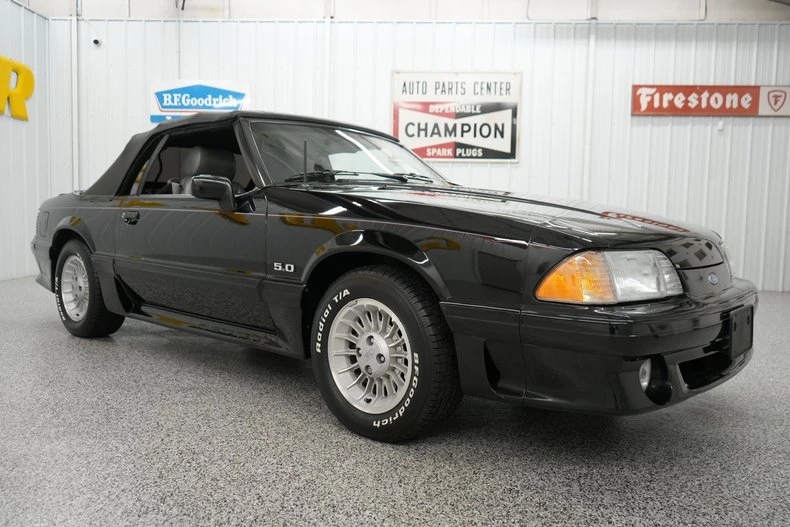 1989 Ford Mustang GT 3rd Gen - Image 21 of 31