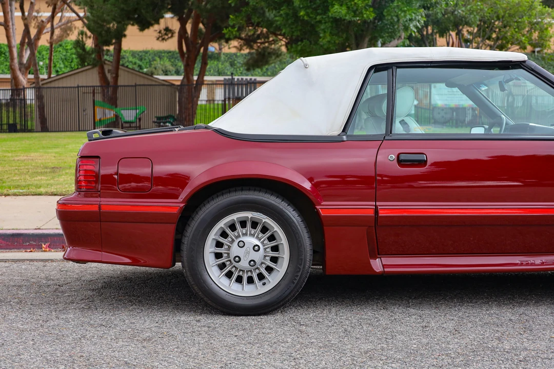1989 Ford Mustang GT 3rd Gen - Image 23 of 31