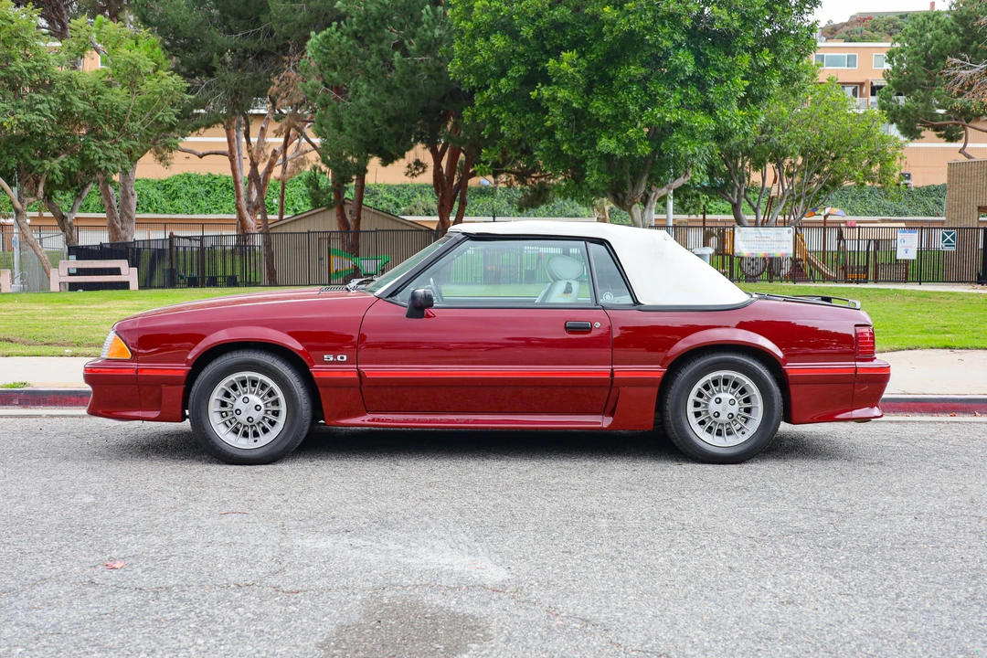 1989 Ford Mustang GT 3rd Gen - Image 12 of 31