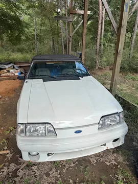 1989 Ford Mustang GT Convertible 2D