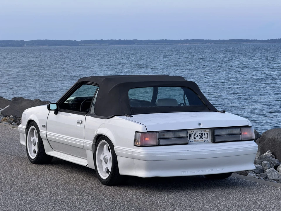 1989 Ford Mustang GT 3rd Gen - Image 25 of 31