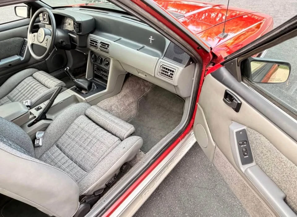 1989 Ford Mustang GT 3rd Gen - Image 12 of 20
