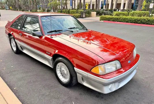 1989 Ford Mustang GT Hatchback 2D