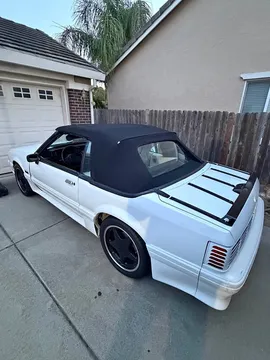 1989 Ford Mustang GT Premium Convertible 2D