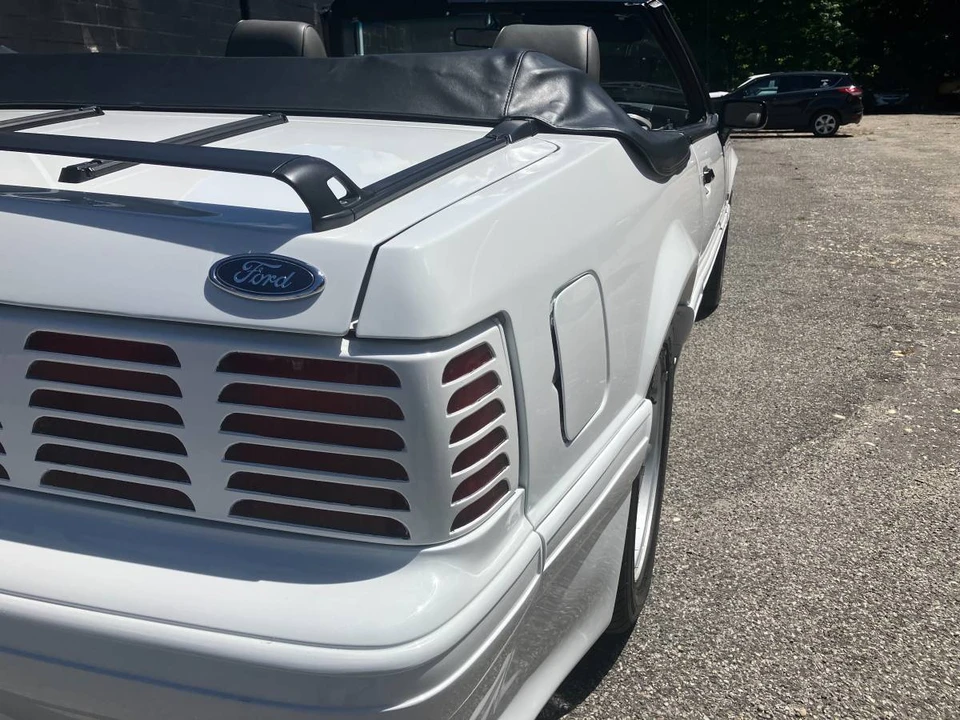 1989 Ford Mustang GT 3rd Gen - Image 8 of 24