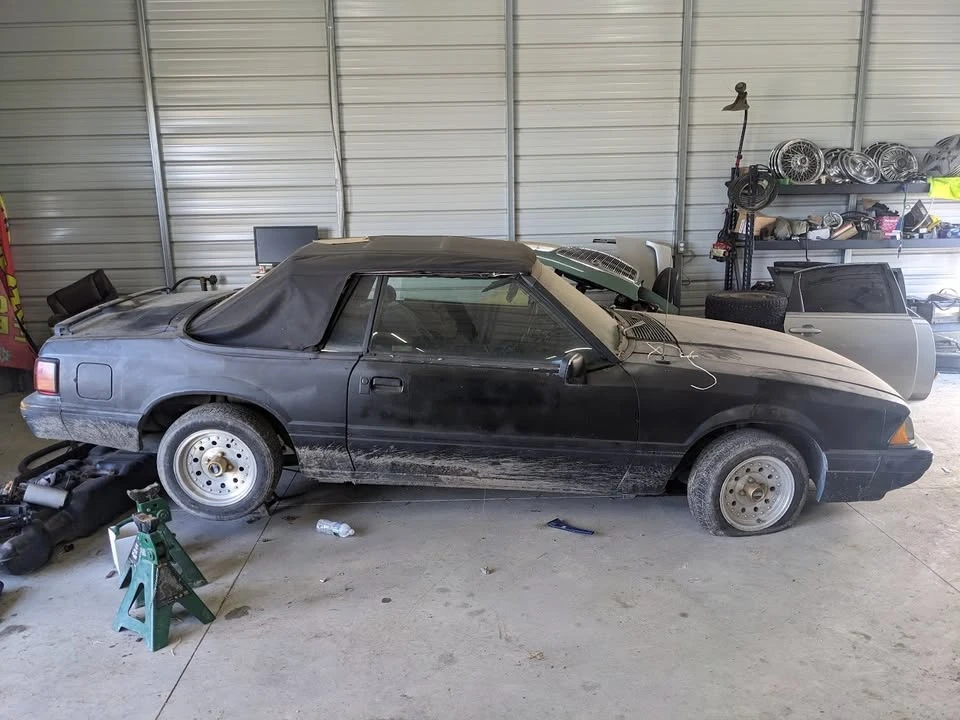 1989 Ford Mustang 3rd Gen - Image 2 of 6