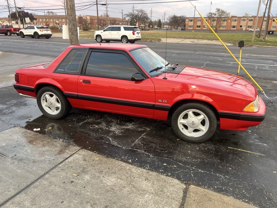 1989 Ford Mustang 3rd Gen - Image 2 of 21