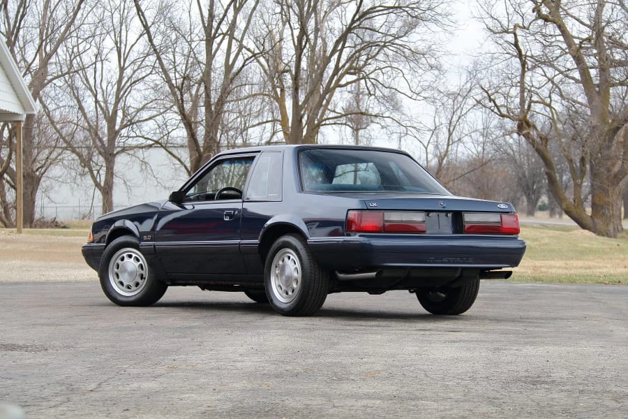 1989 Ford Mustang 3rd Gen - Image 12 of 31