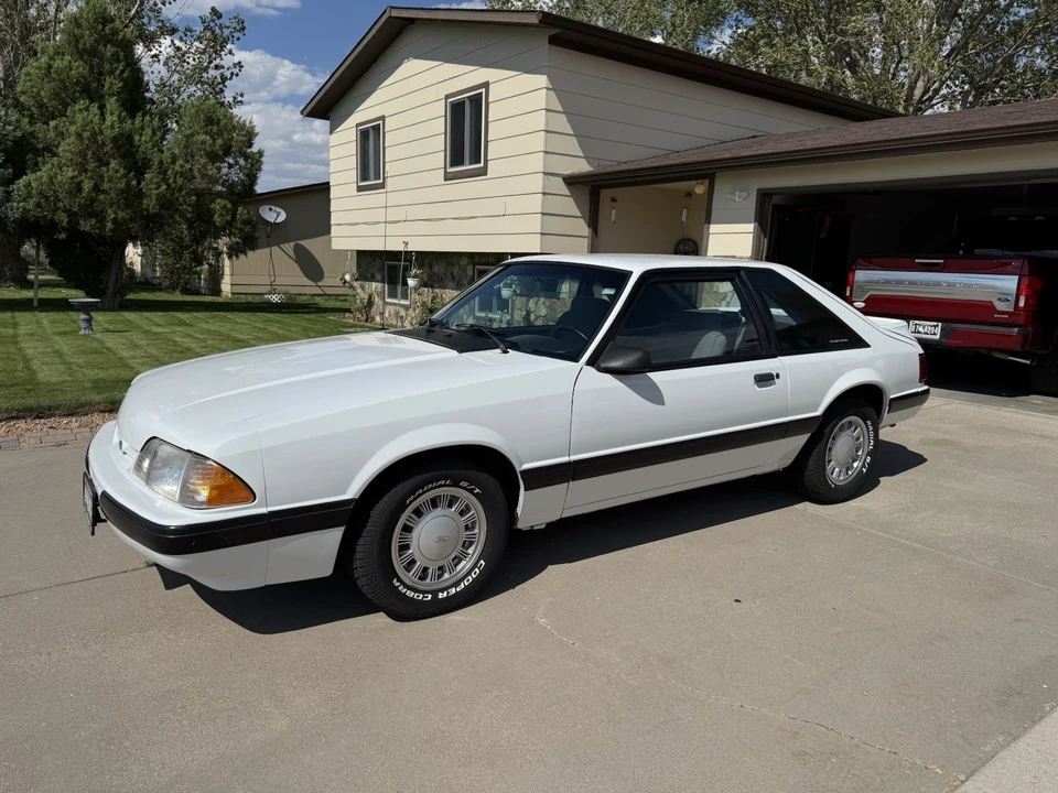 1989 Ford Mustang 3rd Gen - Image 5 of 21