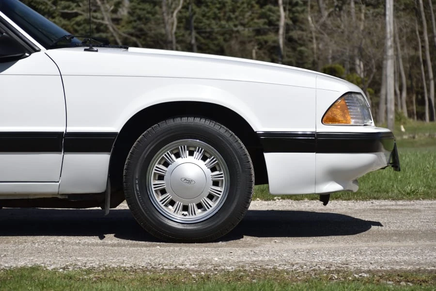 1989 Ford Mustang 3rd Gen - Image 14 of 30