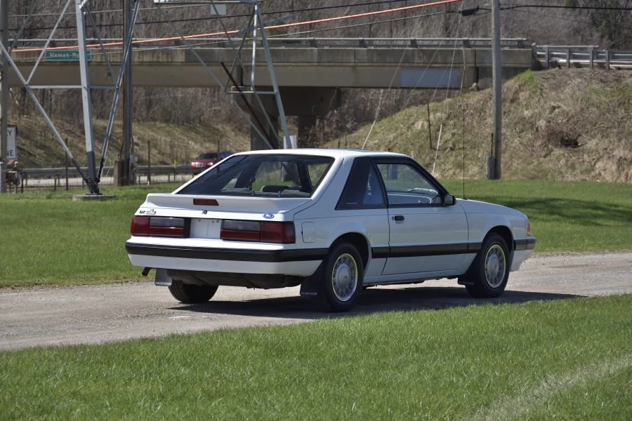 1989 Ford Mustang 3rd Gen - Image 3 of 30