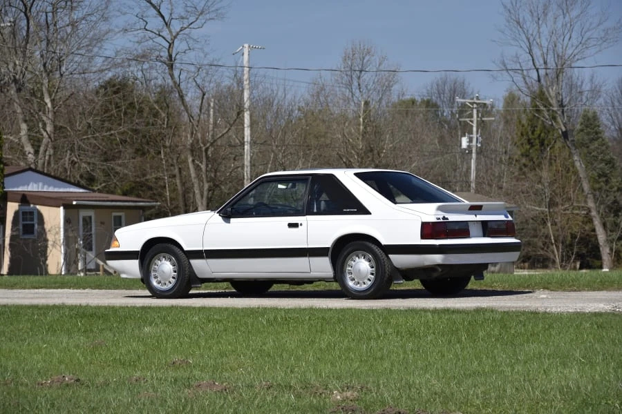 1989 Ford Mustang 3rd Gen - Image 16 of 30