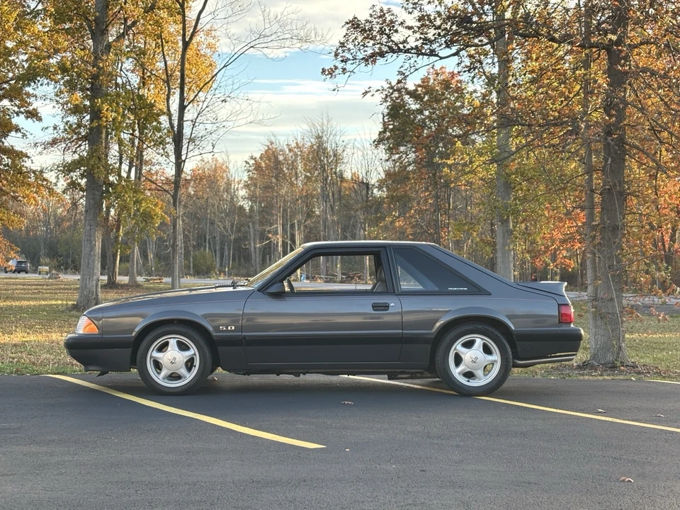 1989 Ford Mustang 3rd Gen - Image 14 of 21