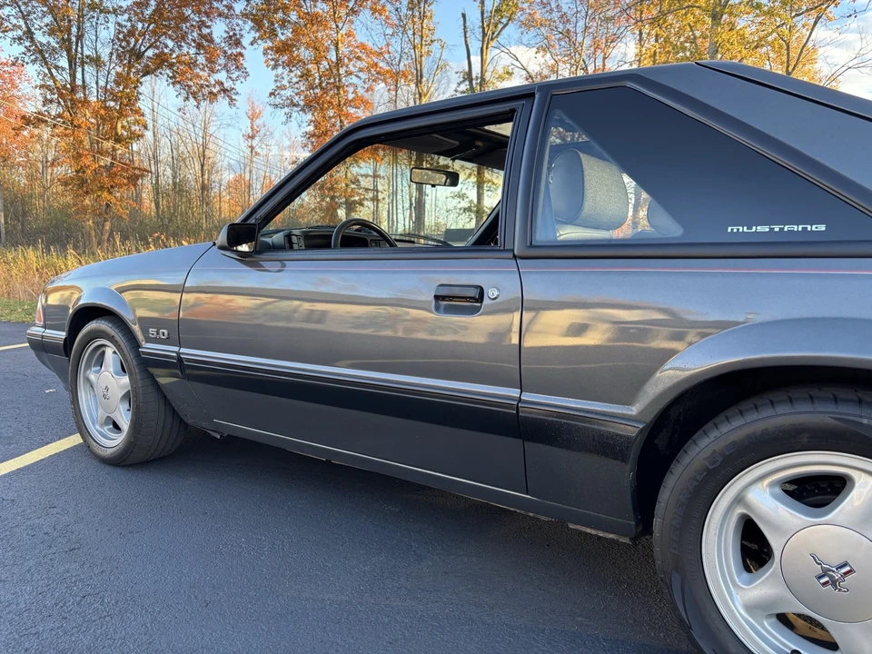 1989 Ford Mustang 3rd Gen - Image 13 of 21