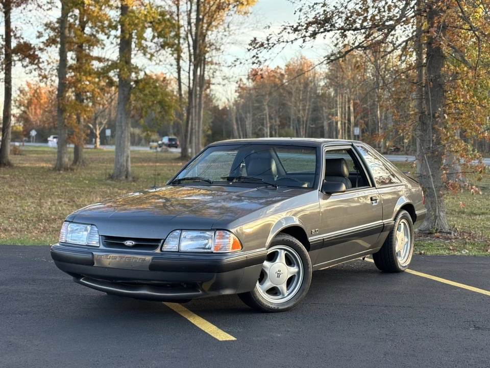1989 Ford Mustang 3rd Gen - Image 17 of 21