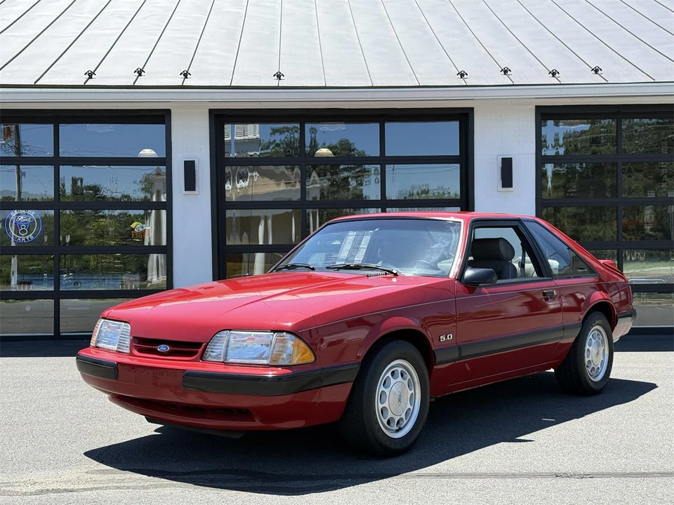 1989 Ford Mustang 3rd Gen - Image 3 of 31