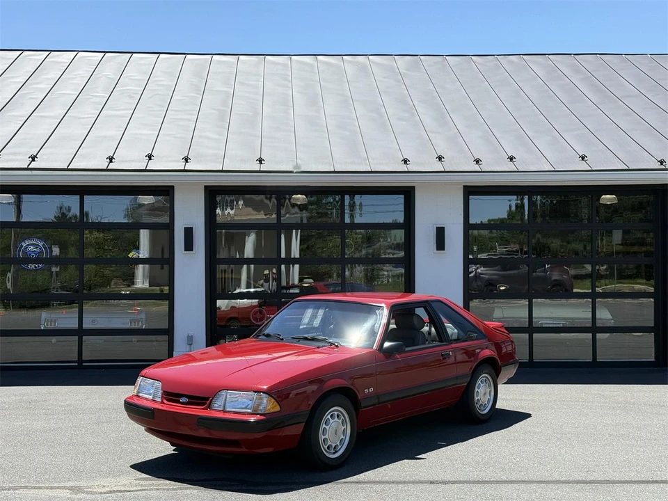 1989 Ford Mustang 3rd Gen - Image 4 of 31