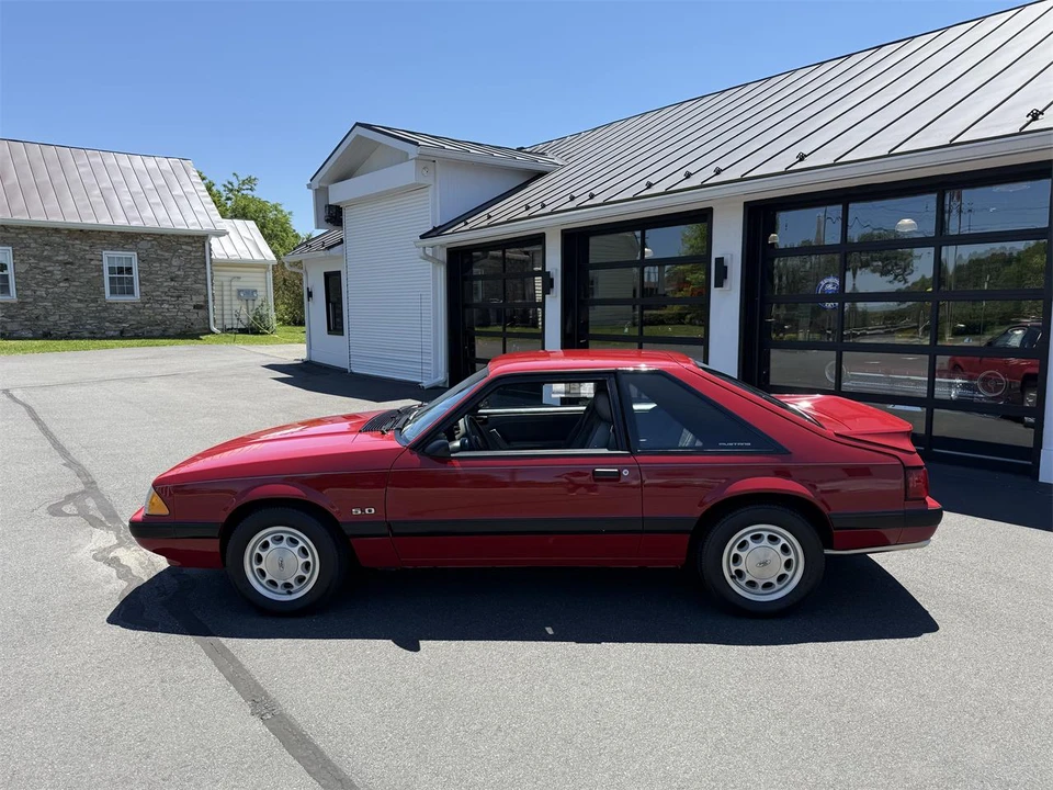 1989 Ford Mustang 3rd Gen - Image 6 of 31