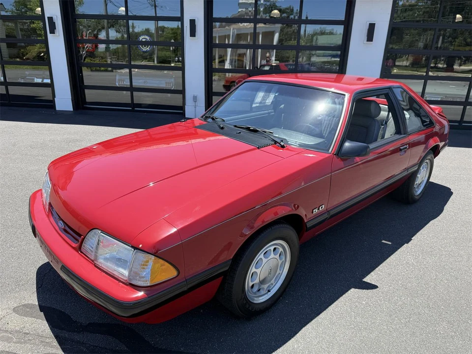 1989 Ford Mustang 3rd Gen - Image 18 of 31