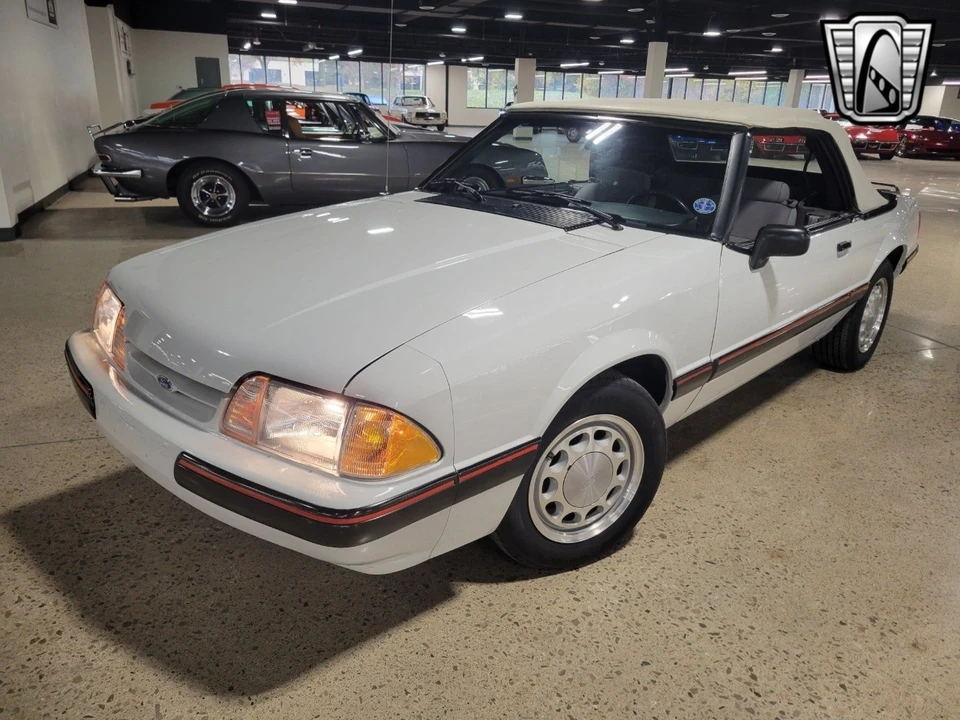 1989 Ford Mustang 3rd Gen - Image 3 of 12