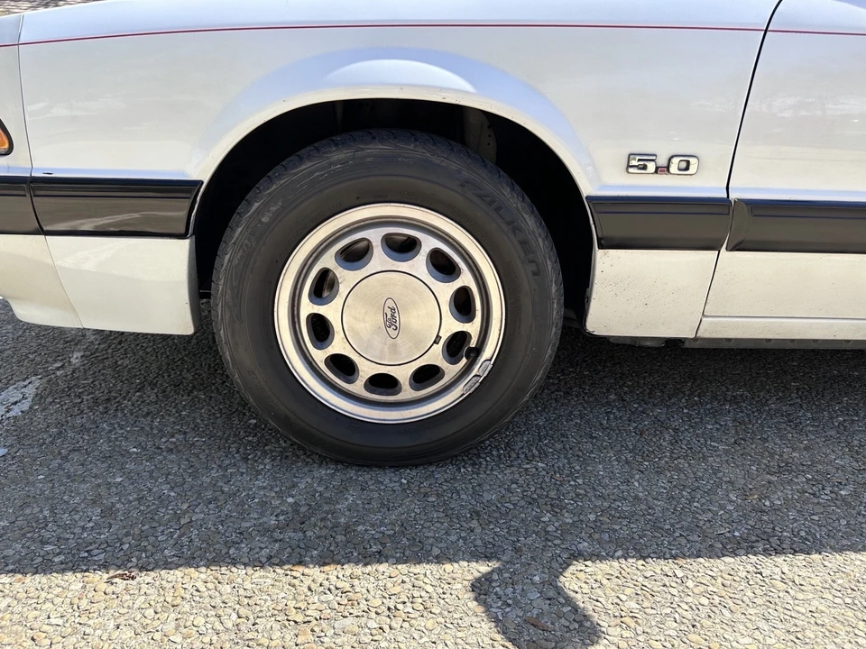 1989 Ford Mustang 3rd Gen - Image 5 of 16