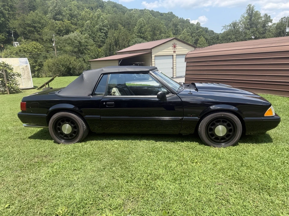 1989 Ford Mustang 3rd Gen - Image 17 of 20