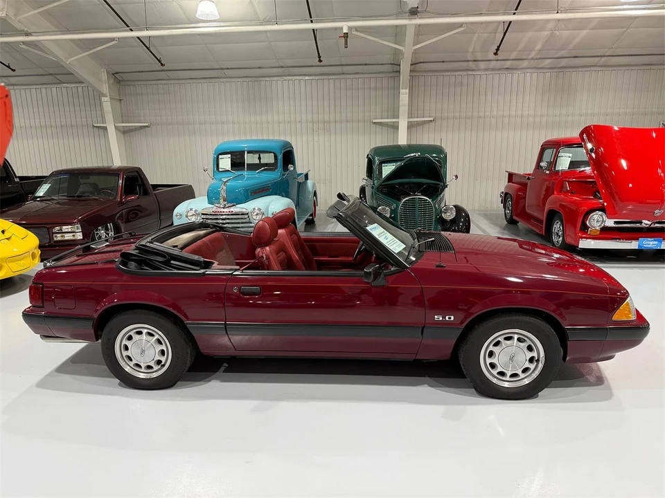 1989 Ford Mustang 3rd Gen - Image 9 of 29
