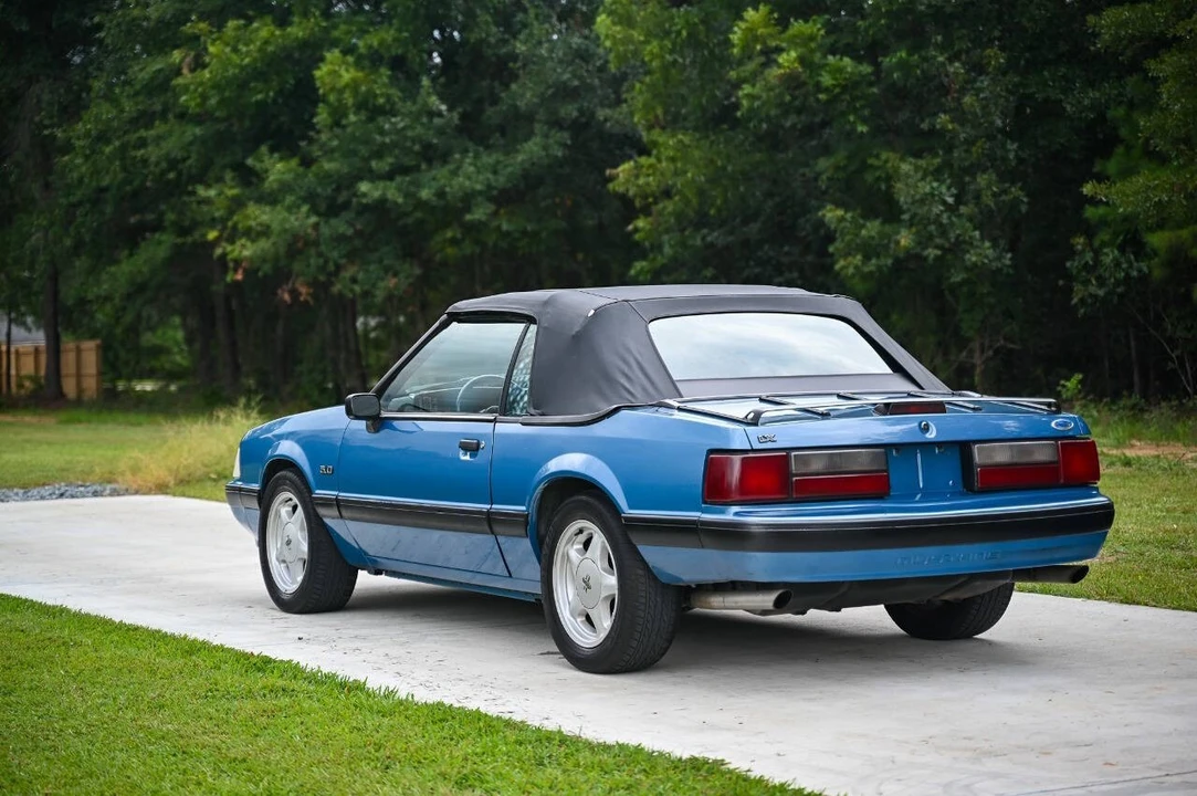 1989 Ford Mustang 3rd Gen - Image 11 of 31