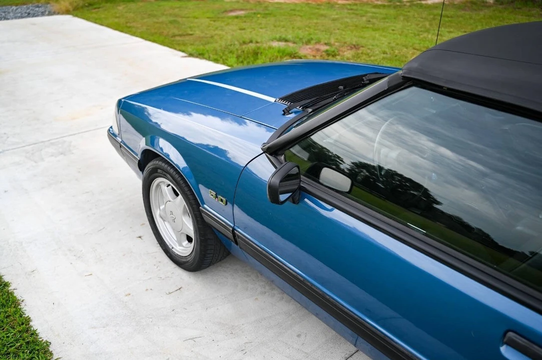 1989 Ford Mustang 3rd Gen - Image 16 of 31